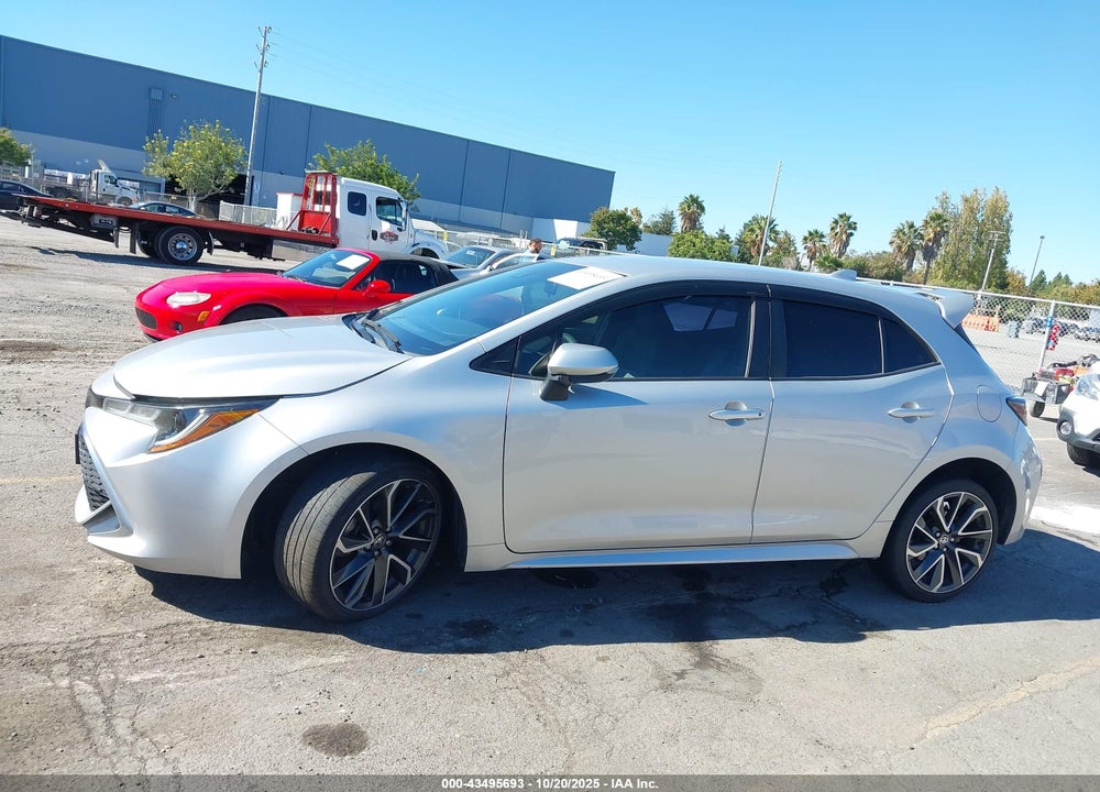 2020 TOYOTA COROLLA XSE VIN: JTNA4RBE8L3094729