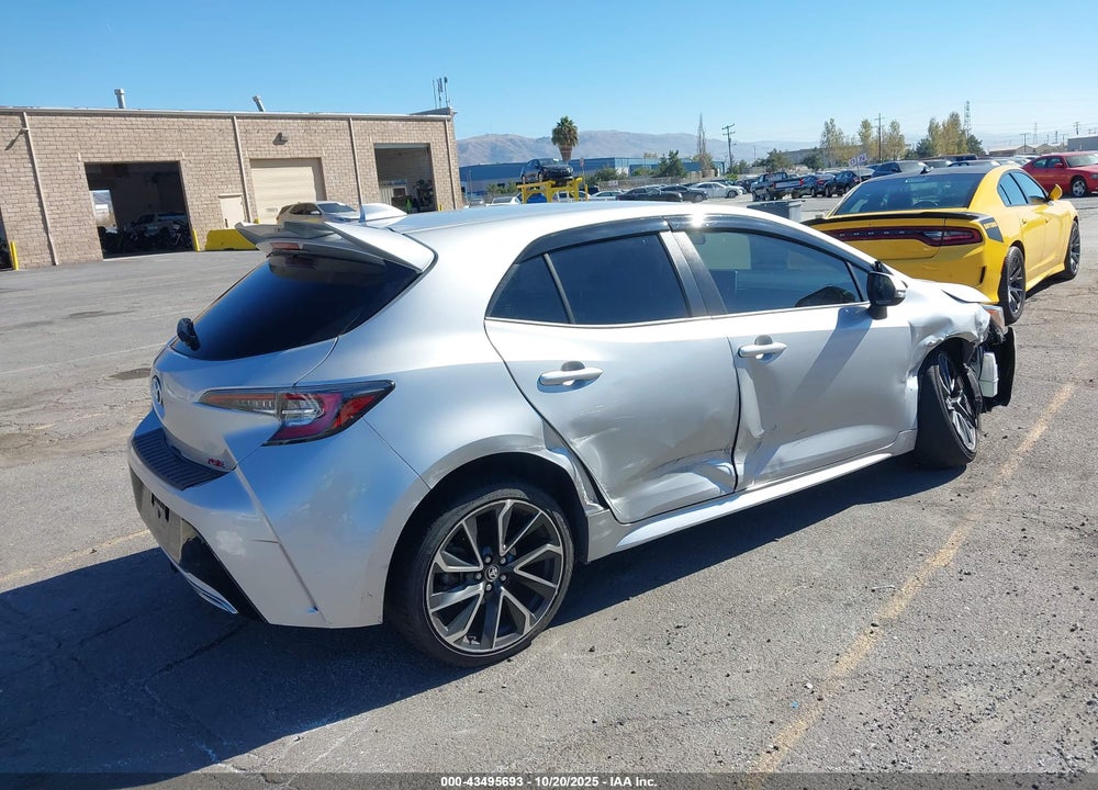 2020 TOYOTA COROLLA XSE VIN: JTNA4RBE8L3094729
