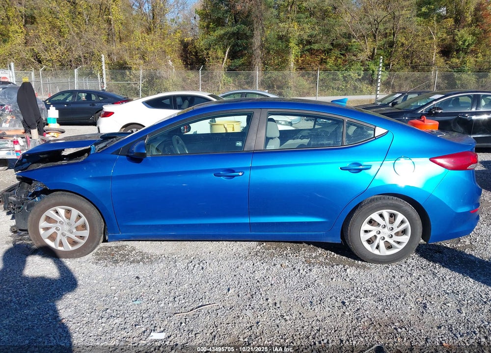 2017 HYUNDAI ELANTRA VIN: 5NPD74LF9HH210096