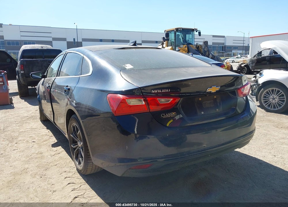 2017 CHEVROLET MALIBU 1LT VIN: 1G1ZE5ST7HF139881