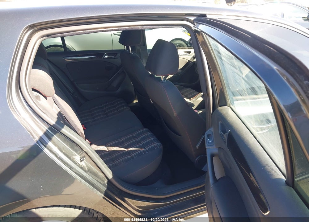 2010 VOLKSWAGEN GTI 4-DOOR VIN: WVWGD7AJ0AW300686