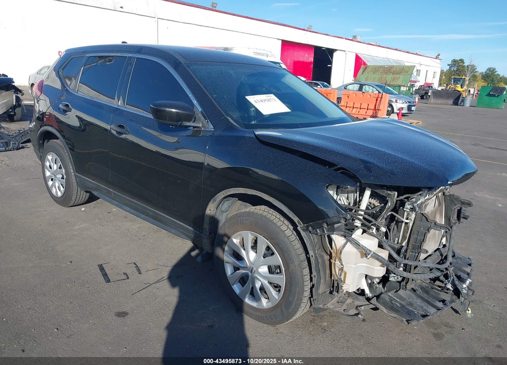 2018 NISSAN ROGUE S VIN: KNMAT2MV9JP560783