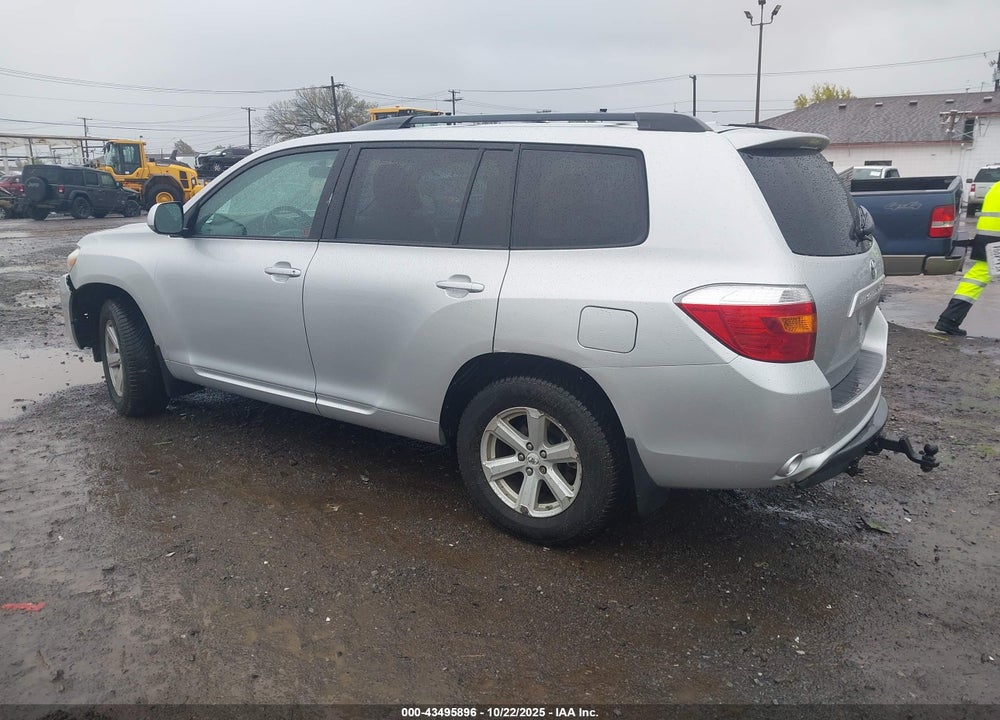 2010 TOYOTA HIGHLANDER VIN: 5TDJK3EH9AS015092