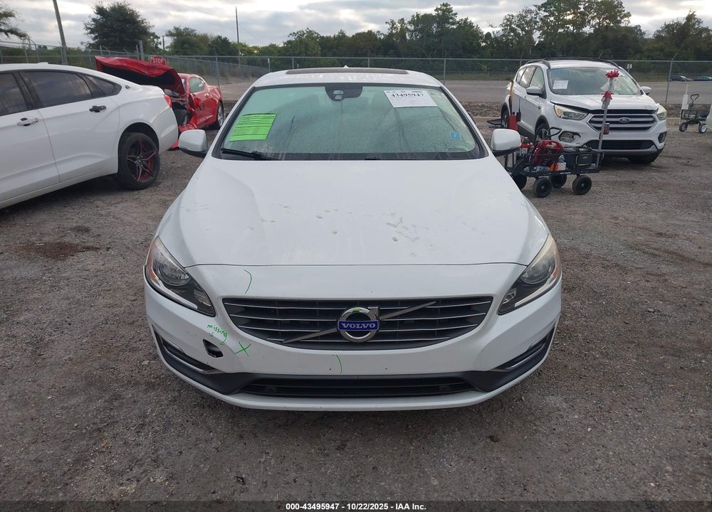 2015 VOLVO S60 VIN: YV126MFK5F1344511