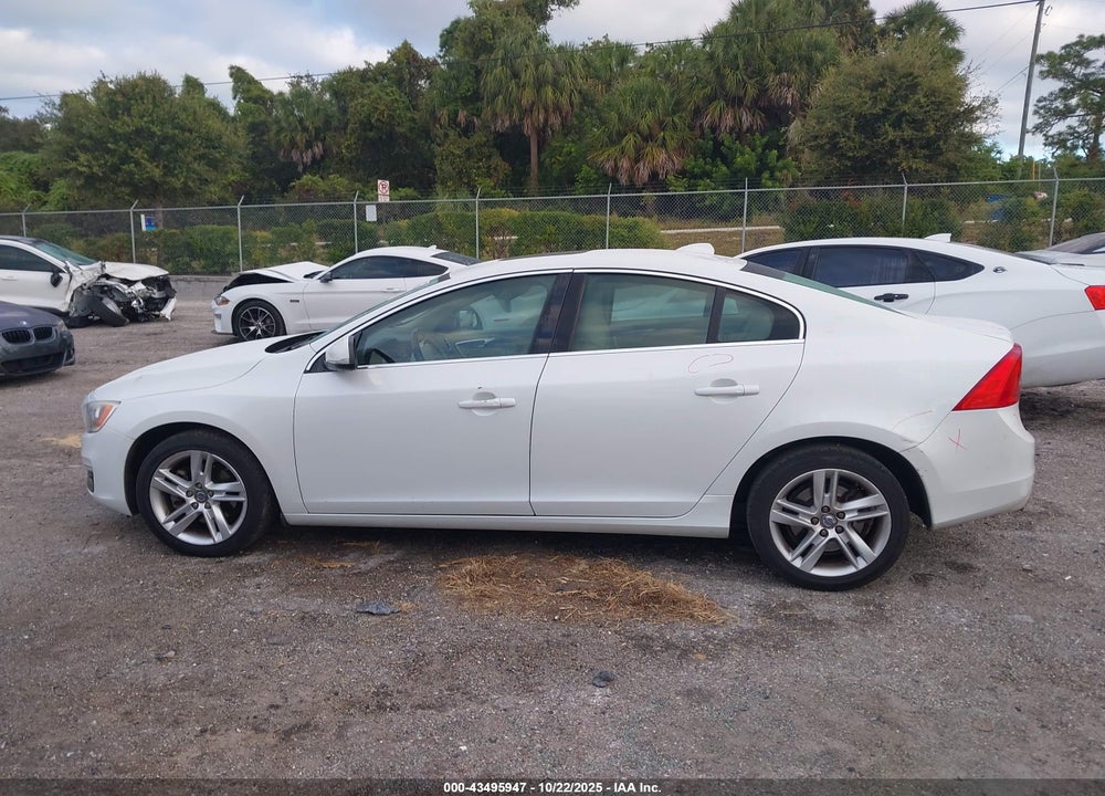 2015 VOLVO S60 VIN: YV126MFK5F1344511