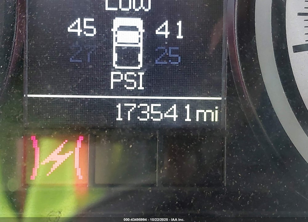 2012 RAM 1500 SLT VIN: 1C6RD7LTXCS105526