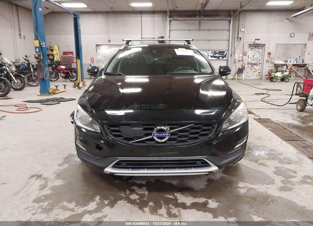 2016 VOLVO V60 CROSS COUNTRY VIN: YV4612HK8G1003433