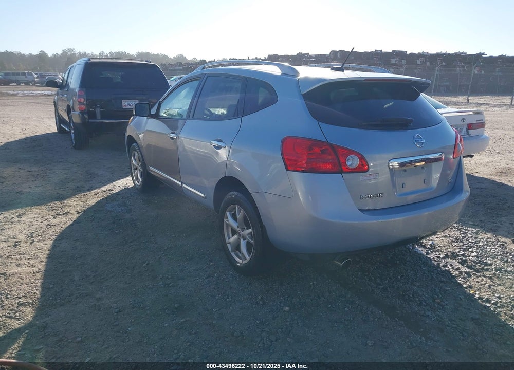 2011 NISSAN ROGUE VIN: JN8AS5MT3BW157901