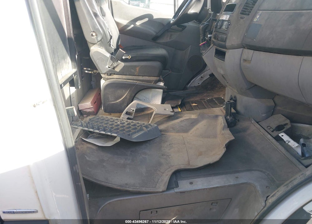 2011 MERCEDES-BENZ SPRINTER 2500 HIGH ROOF VIN: WD3PE8CB4B5580400