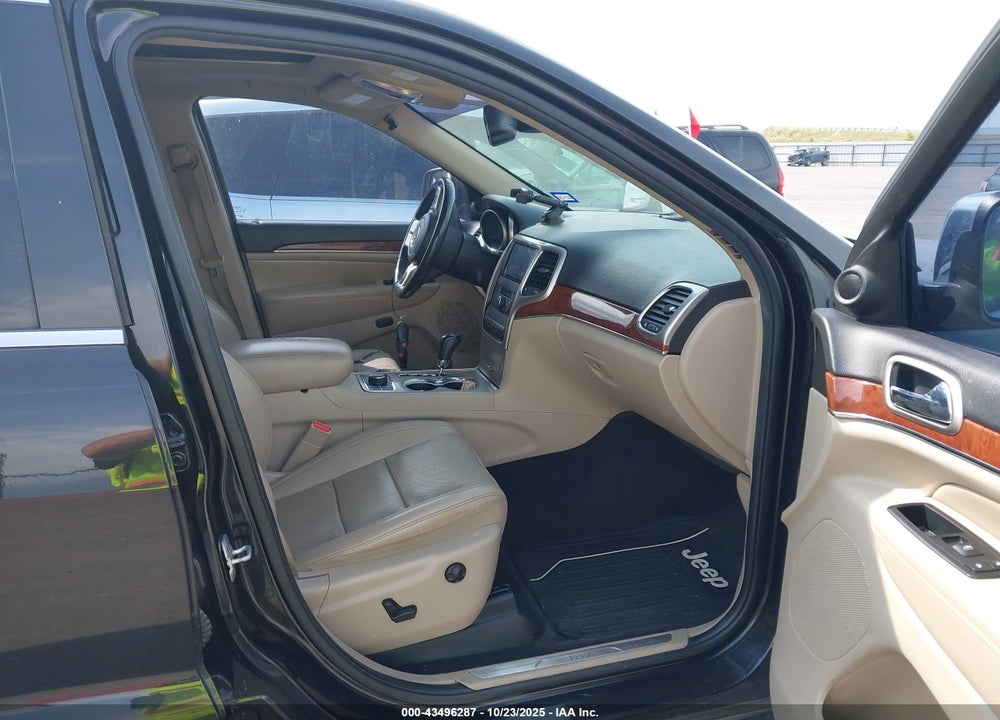 2011 JEEP GRAND CHEROKEE VIN: 1J4RR5GT0BC502450
