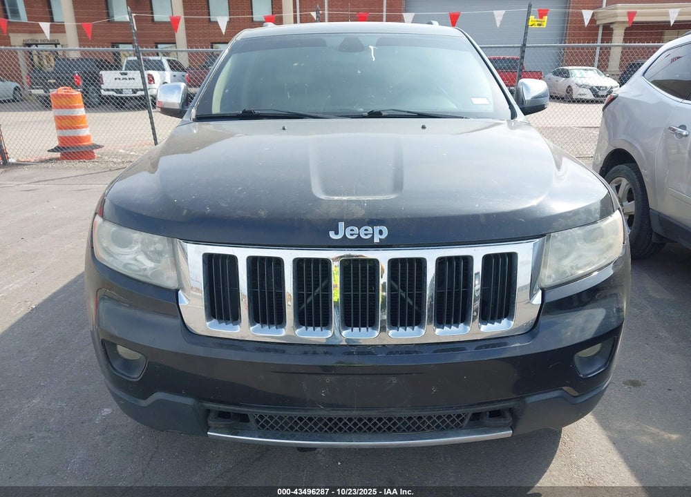 2011 JEEP GRAND CHEROKEE VIN: 1J4RR5GT0BC502450