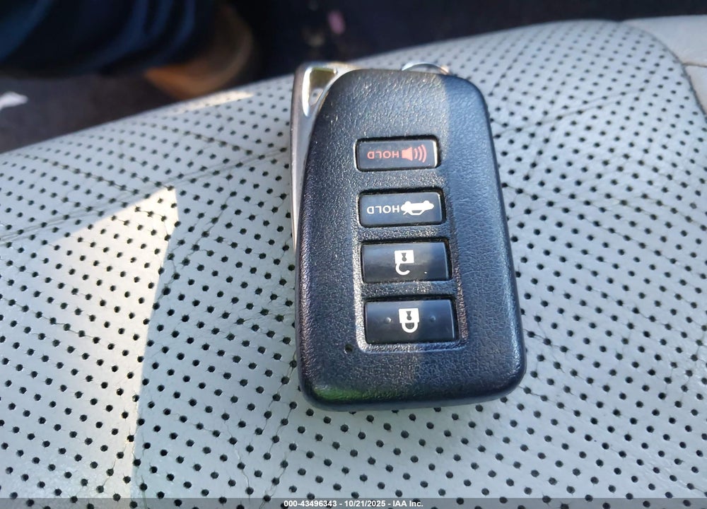 2014 LEXUS ES 350 VIN: JTHBK1GG0E2145352