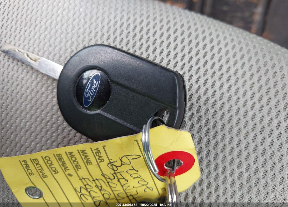 2014 FORD FOCUS SE VIN: 1FADP3F28EL294041
