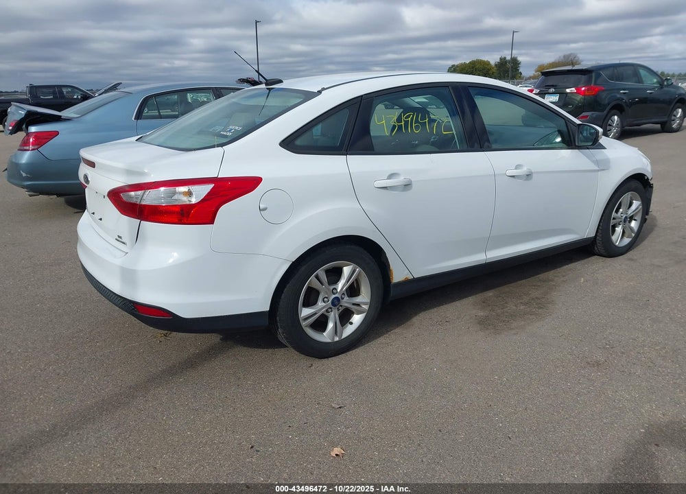 2014 FORD FOCUS SE VIN: 1FADP3F28EL294041