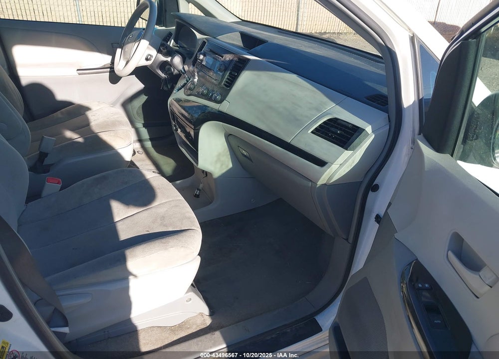 2013 TOYOTA SIENNA L V6 7 PASSENGER VIN: 5TDZK3DC4DS357028