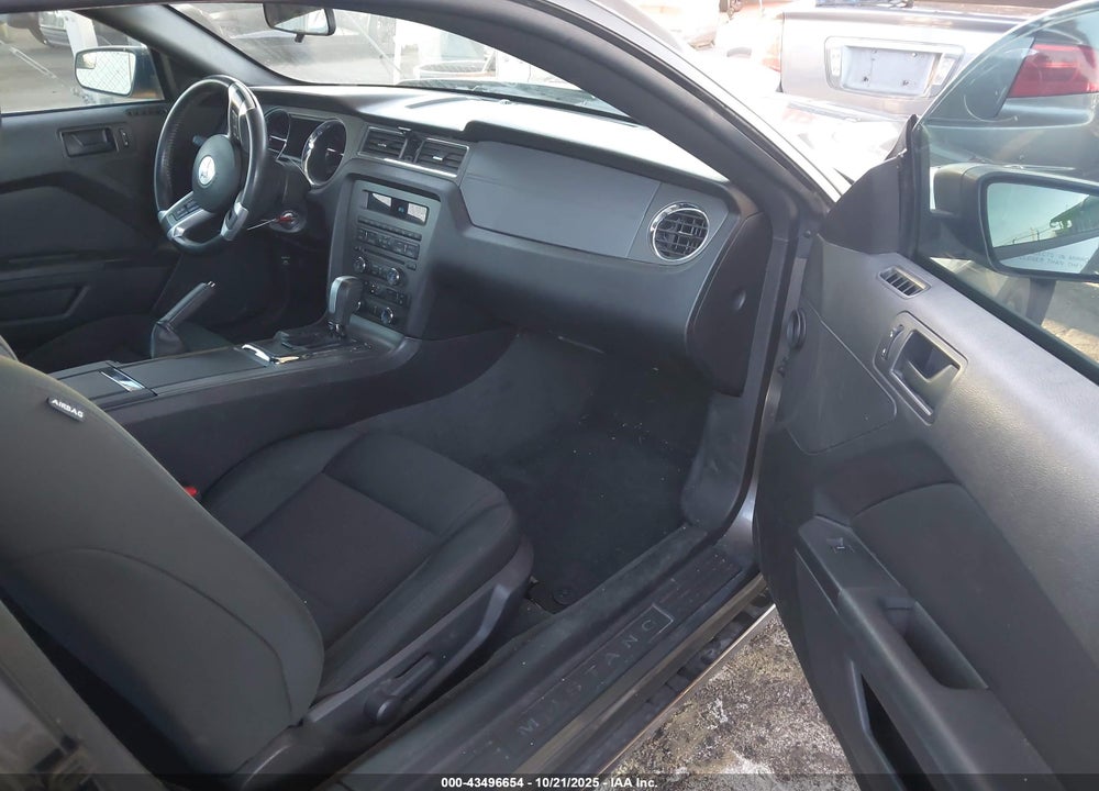 2014 FORD MUSTANG VIN: 1ZVBP8AMXE5333317