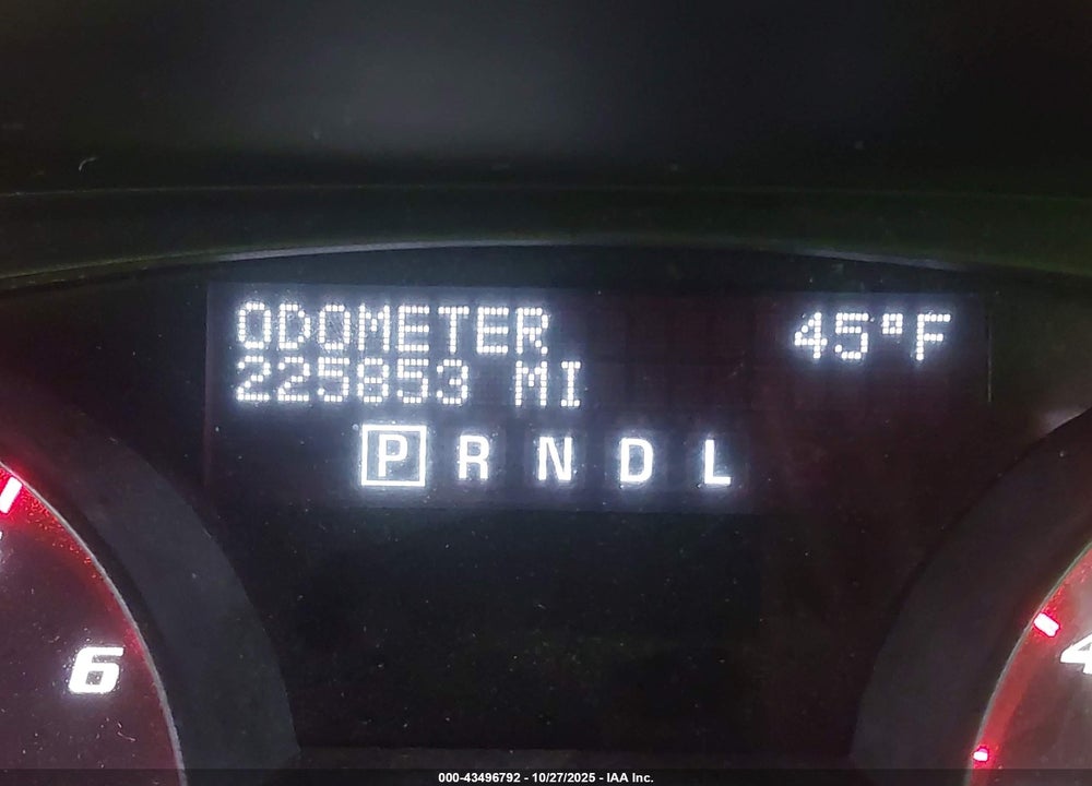 2008 GMC ACADIA SLT-1 VIN: 1GKEV23748J234082