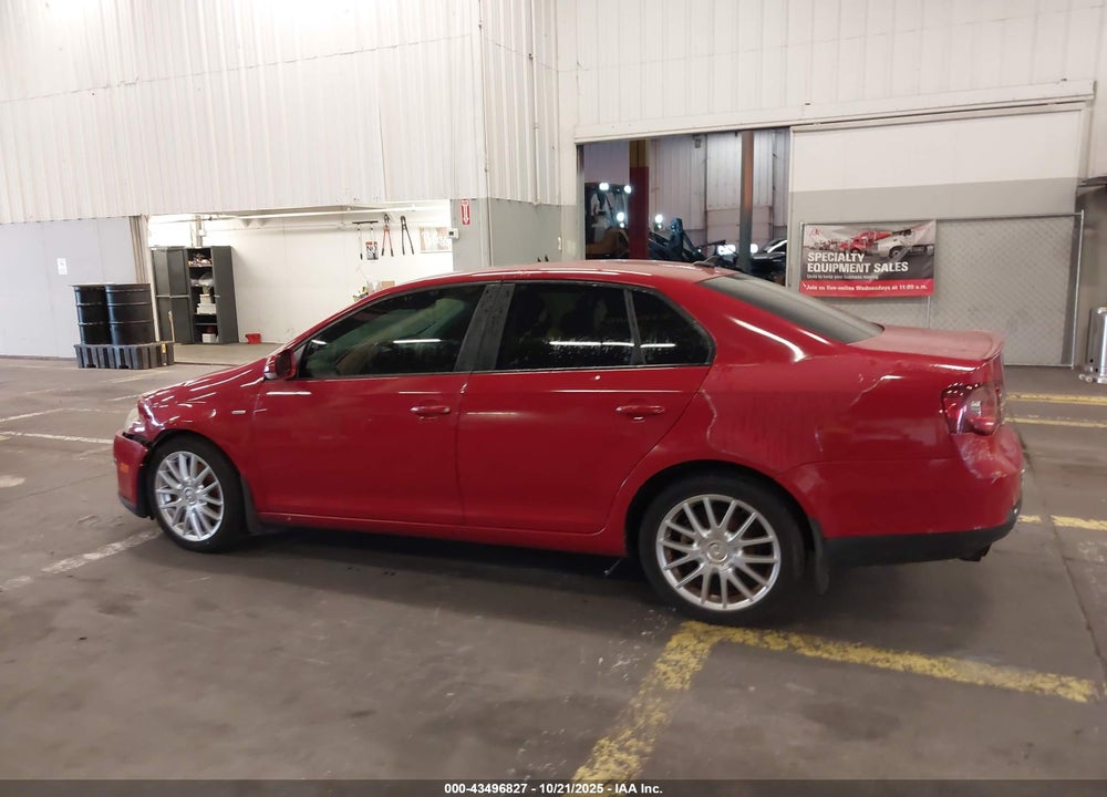 2008 VOLKSWAGEN JETTA WOLFSBURG EDITION VIN: 3VWRJ81K28M136302