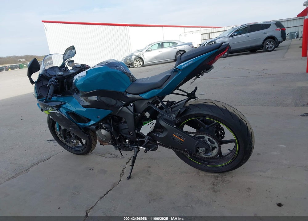 2021 KAWASAKI ZX636 K VIN: JKBZXJH18MA008665