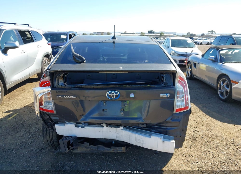 2013 TOYOTA PRIUS THREE VIN: JTDKN3DU9D5602977