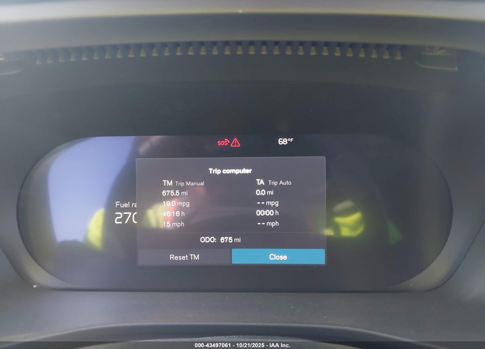 2025 VOLVO XC40 VIN: YV4L12UJXS2598076