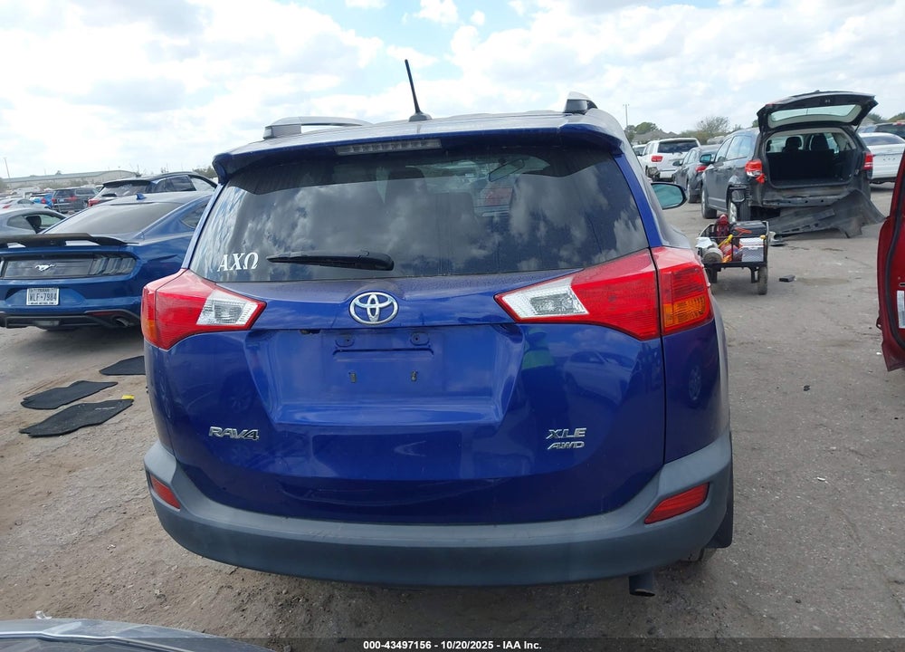 2014 TOYOTA RAV4 XLE VIN: 2T3RFREV4EW220386
