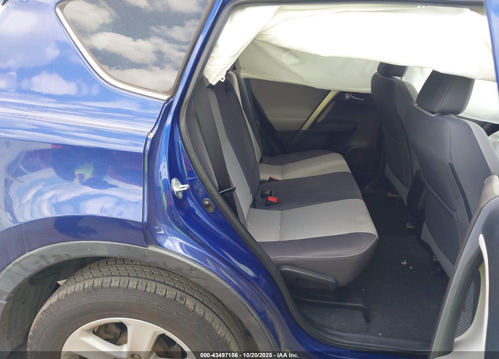 2014 TOYOTA RAV4 XLE VIN: 2T3RFREV4EW220386