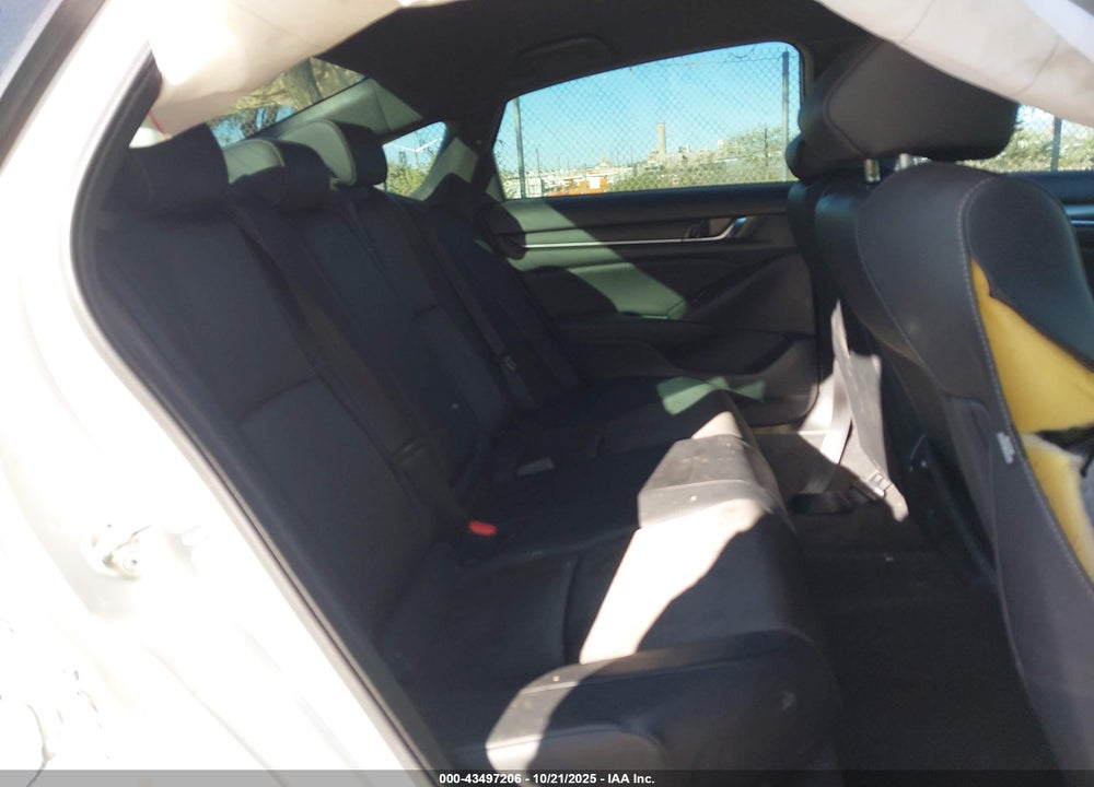 2018 HONDA ACCORD SPORT VIN: 1HGCV1F36JA165585