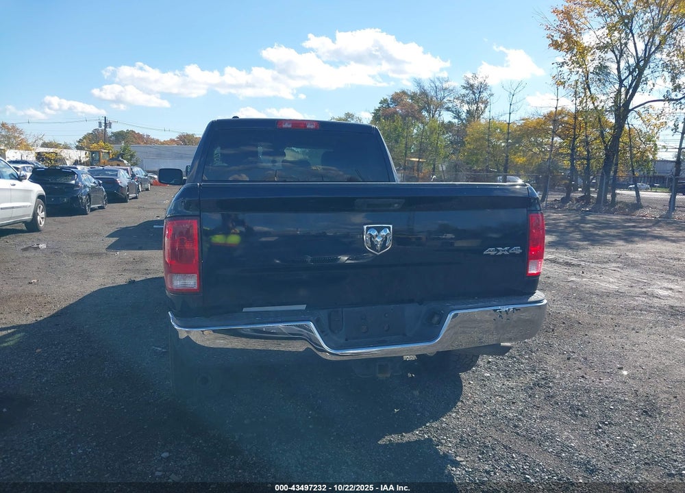 2015 RAM 1500 VIN: 1C6RR7GT2FS543277