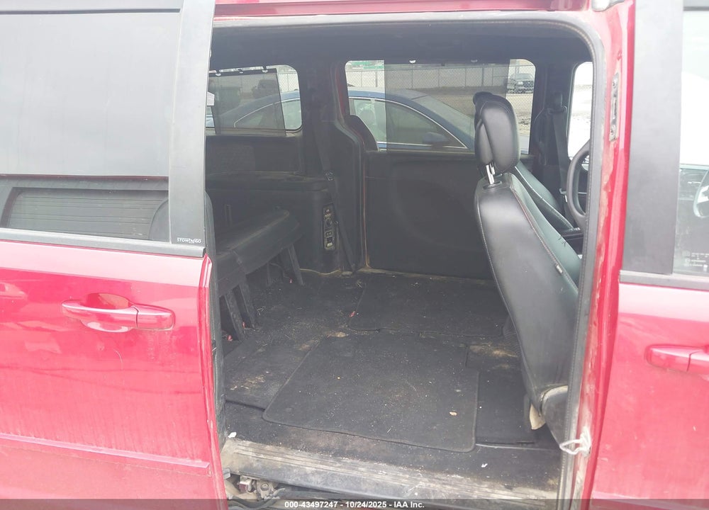 2014 DODGE GRAND CARAVAN R/T VIN: 2C4RDGEG5ER308482