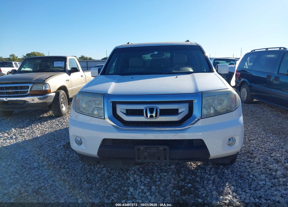 2011 HONDA PILOT EX VIN: 5FNYF3H46BB003497