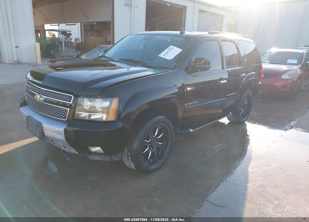 2008 CHEVROLET TAHOE LT VIN: 1GNFK13008R229735