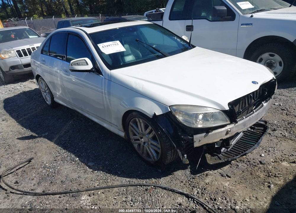 2009 MERCEDES-BENZ C 300 LUXURY/SPORT VIN: WDDGF54X19R064063