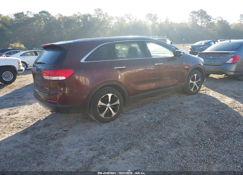 2017 KIA SORENTO 3.3L EX VIN: 5XYPH4A56HG236957