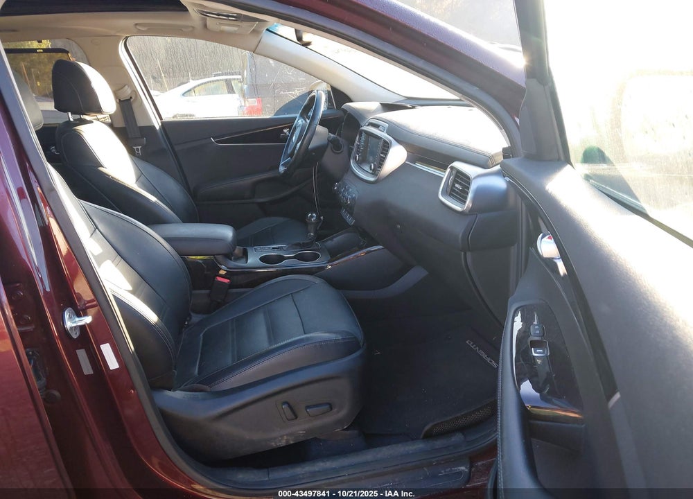 2017 KIA SORENTO 3.3L EX VIN: 5XYPH4A56HG236957
