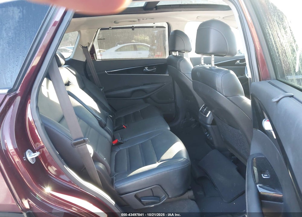 2017 KIA SORENTO 3.3L EX VIN: 5XYPH4A56HG236957