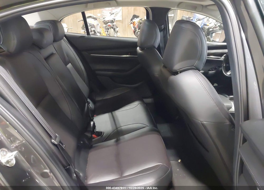 2021 MAZDA 3 VIN: JM1BPBDL7M1334689