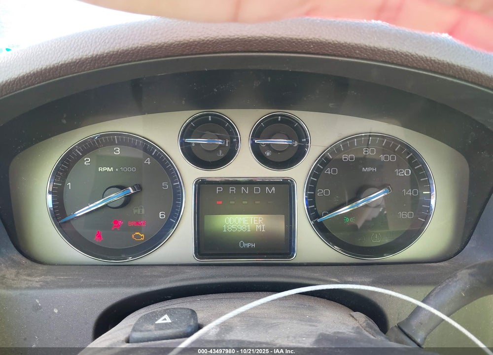 2008 CADILLAC ESCALADE STANDARD VIN: 1GYFK63878R131209