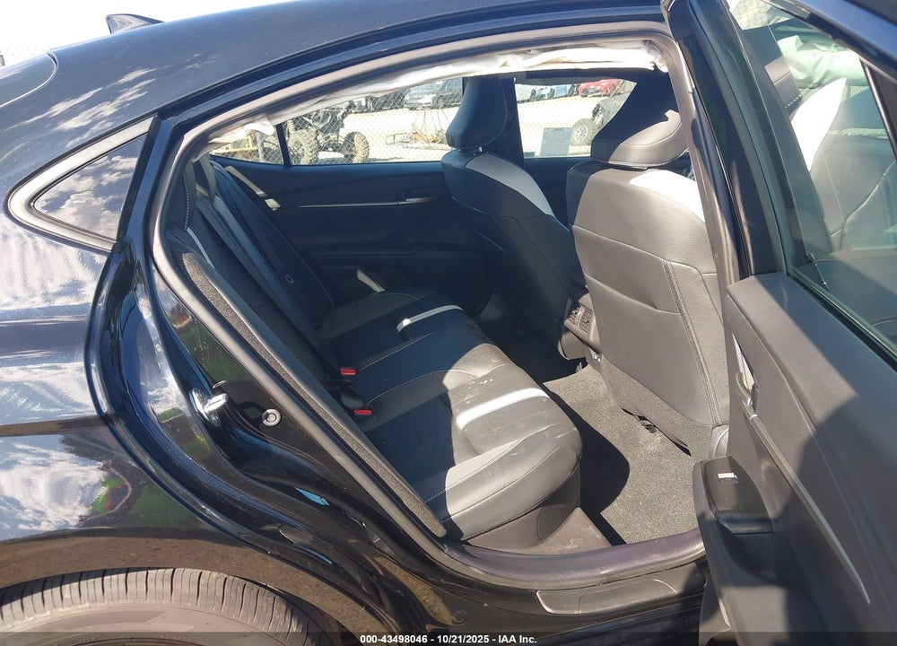 2025 TOYOTA CAMRY SE VIN: 4T1DAACK1SU122231