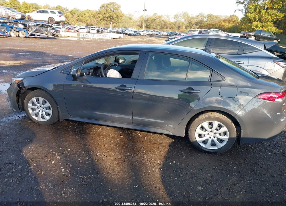 2024 TOYOTA COROLLA VIN: JTDBDMHE4R3008828