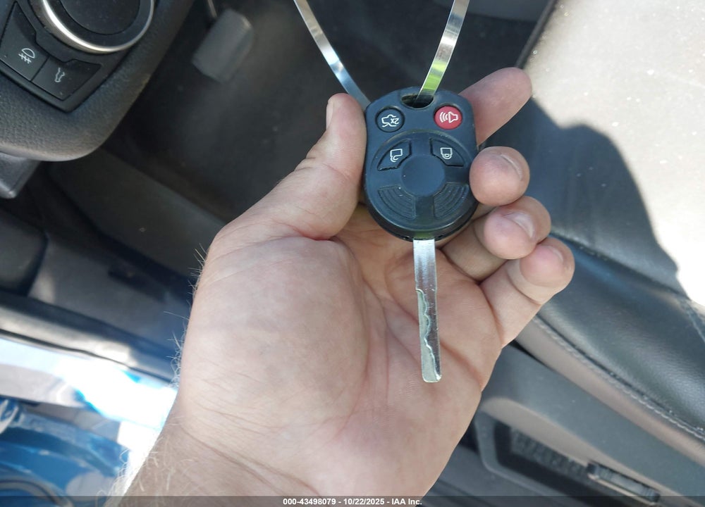 2018 FORD ESCAPE VIN: 1FMCU0HD4JUA44310