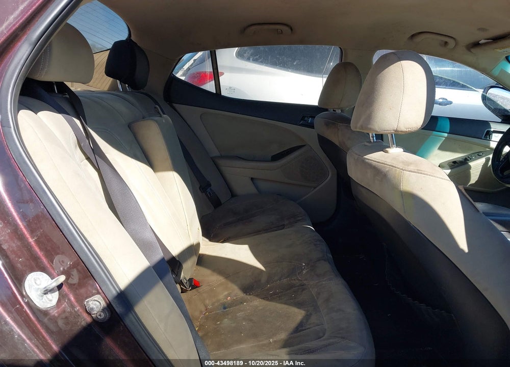 2011 KIA OPTIMA VIN: KNAGM4A77B5130799