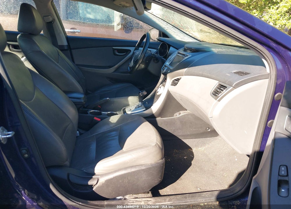 2012 HYUNDAI ELANTRA VIN: 5NPDH4AE9CH093975