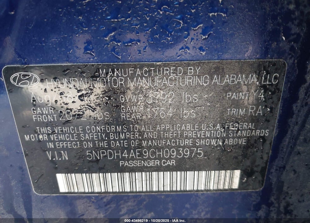 2012 HYUNDAI ELANTRA VIN: 5NPDH4AE9CH093975