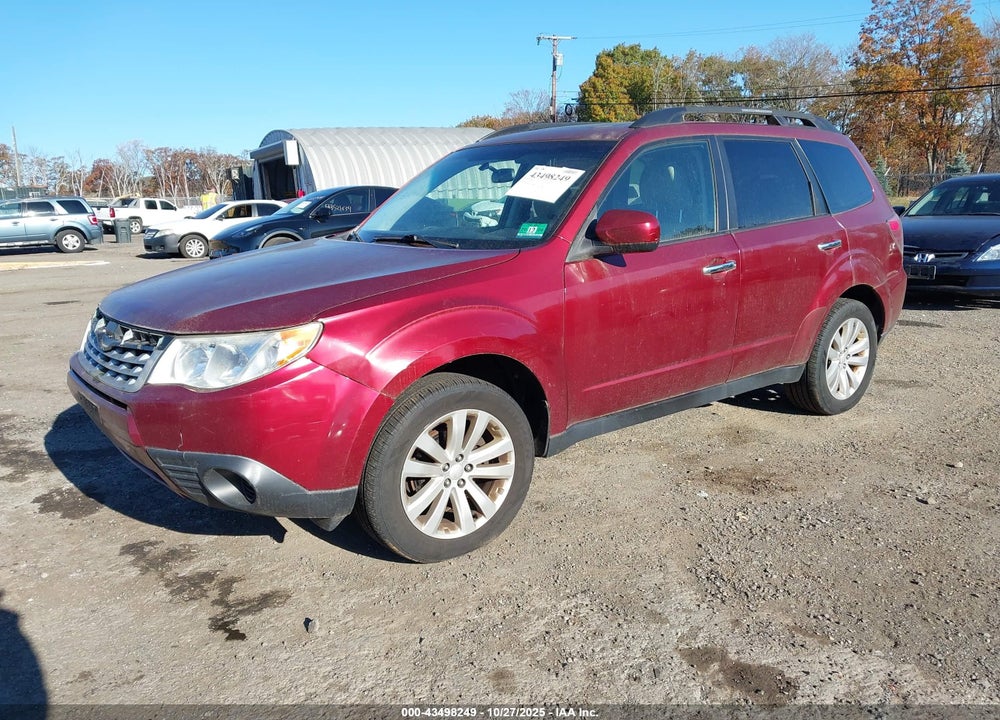2013 SUBARU FORESTER VIN: JF2SHADC0DH417073
