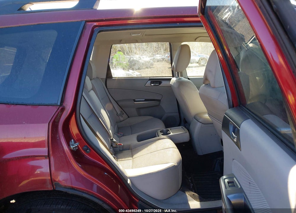2013 SUBARU FORESTER VIN: JF2SHADC0DH417073