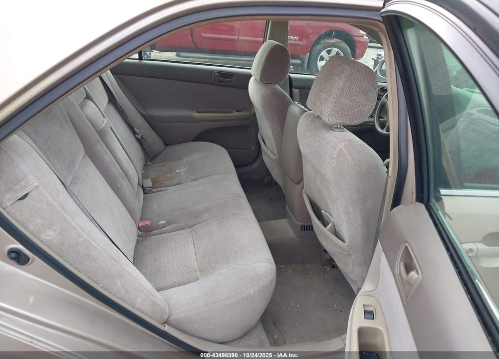 2002 TOYOTA CAMRY VIN: 4T1BE32K92U069870