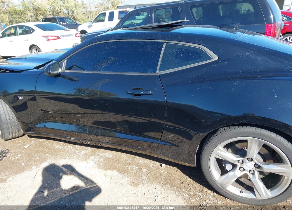 2018 CHEVROLET CAMARO VIN: 1G1FH1R7XJ0110153