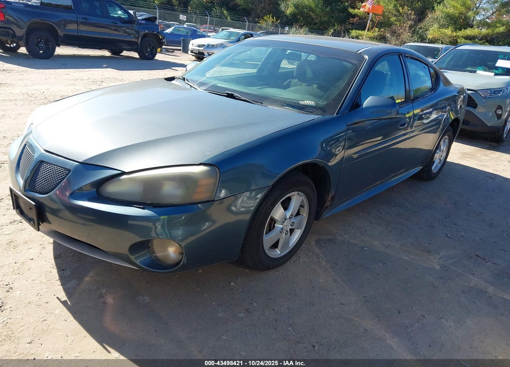 2007 PONTIAC GRAND PRIX VIN: 2G2WP552271222135