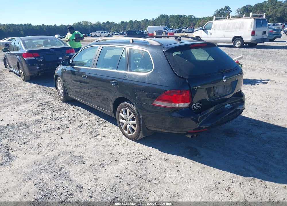 2013 VOLKSWAGEN JETTA VIN: 3VWPP7AJ1DM696846